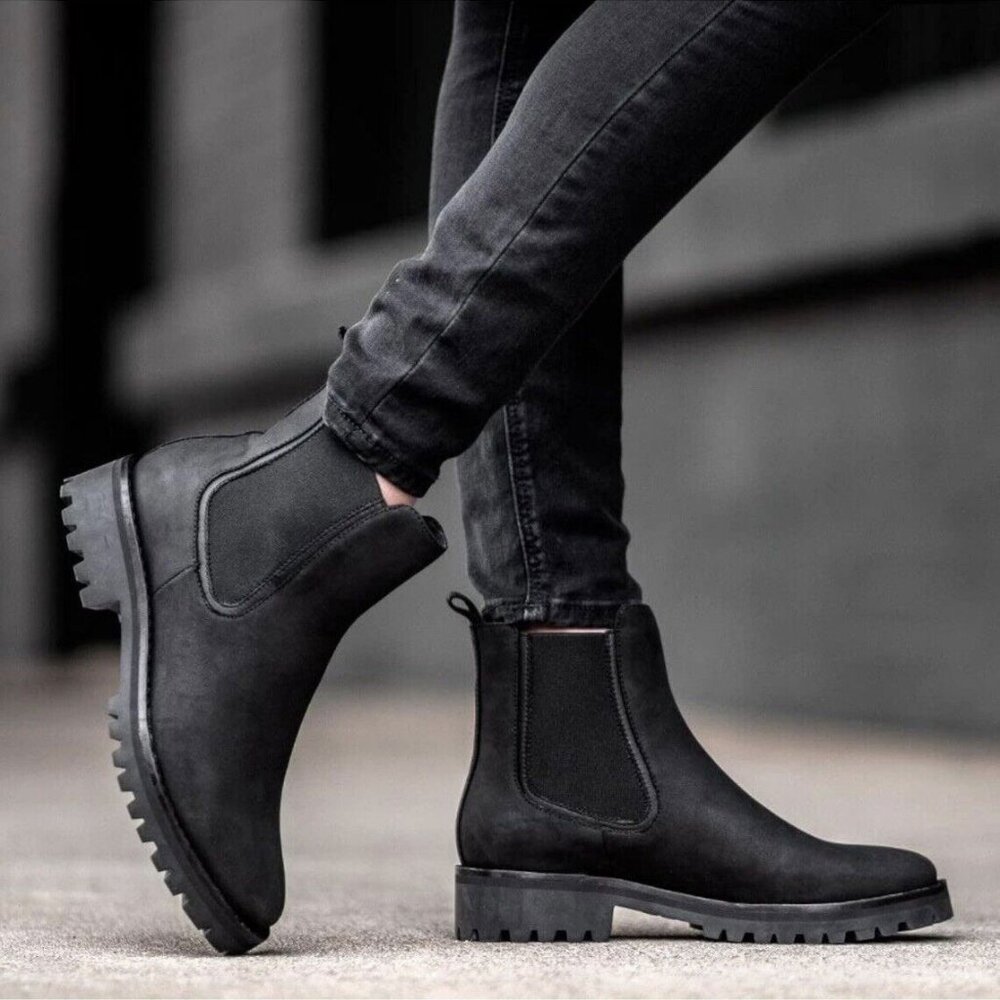 Thursday Boot Company Women's Legend Tough Rugged Black Chelsea Boot Size 6.5